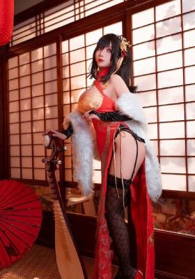 美女的咪咪